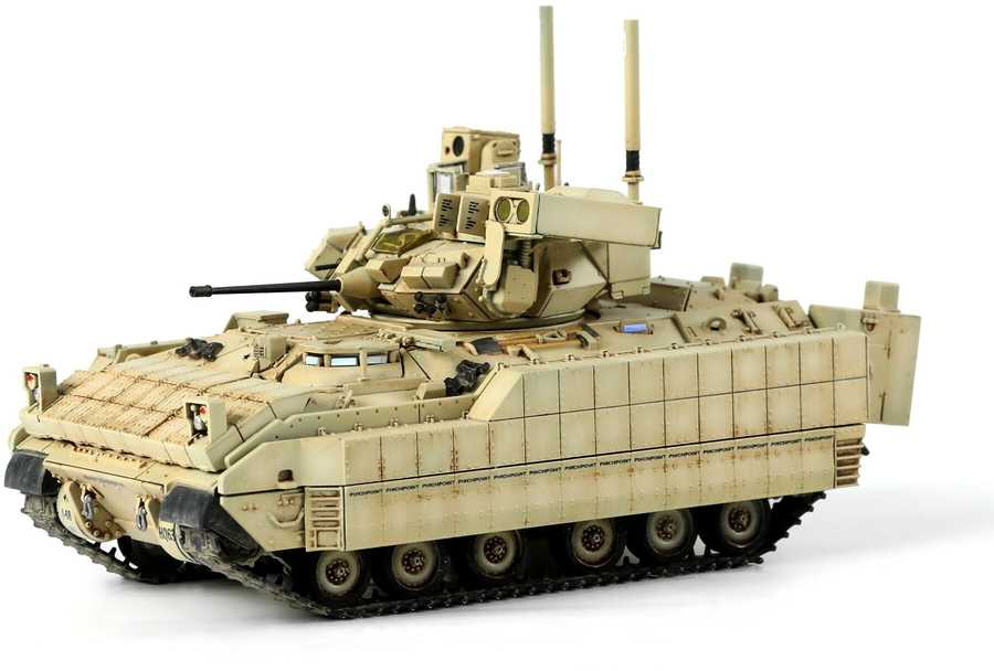 Meng Model Meng M2A3 Bradley BUSK III 1/72 plastikinis surenkamas modelis 72-005