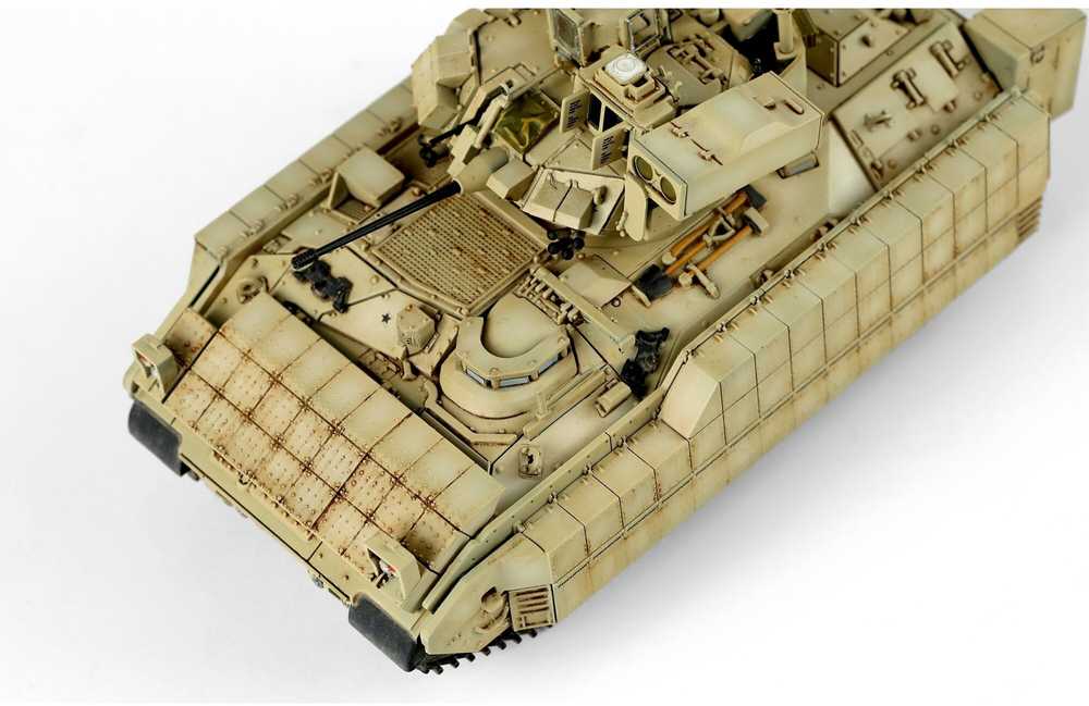 Meng Model Meng M2A3 Bradley BUSK III 1/72 plastikinis surenkamas modelis 72-005