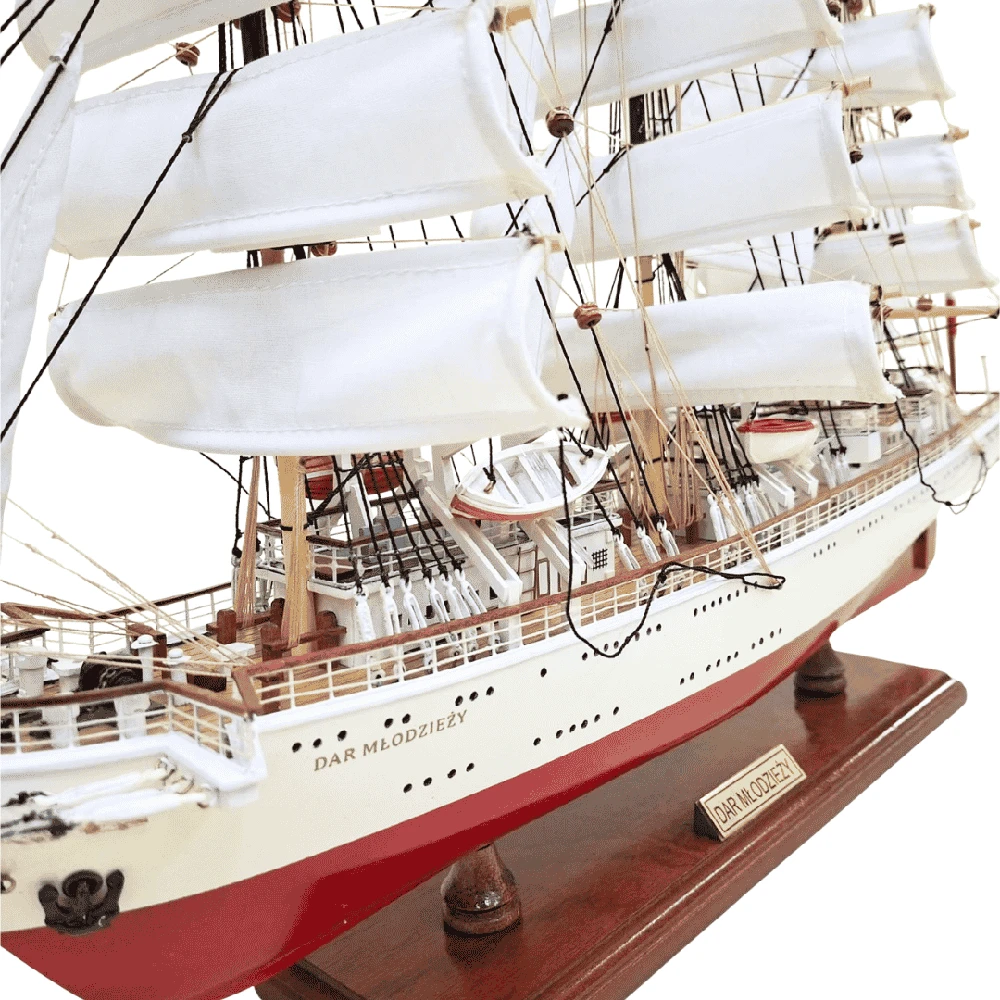 Mirtop Burlaivio Dar Młodzieży modelis XXL 71 cm, rankų darbo