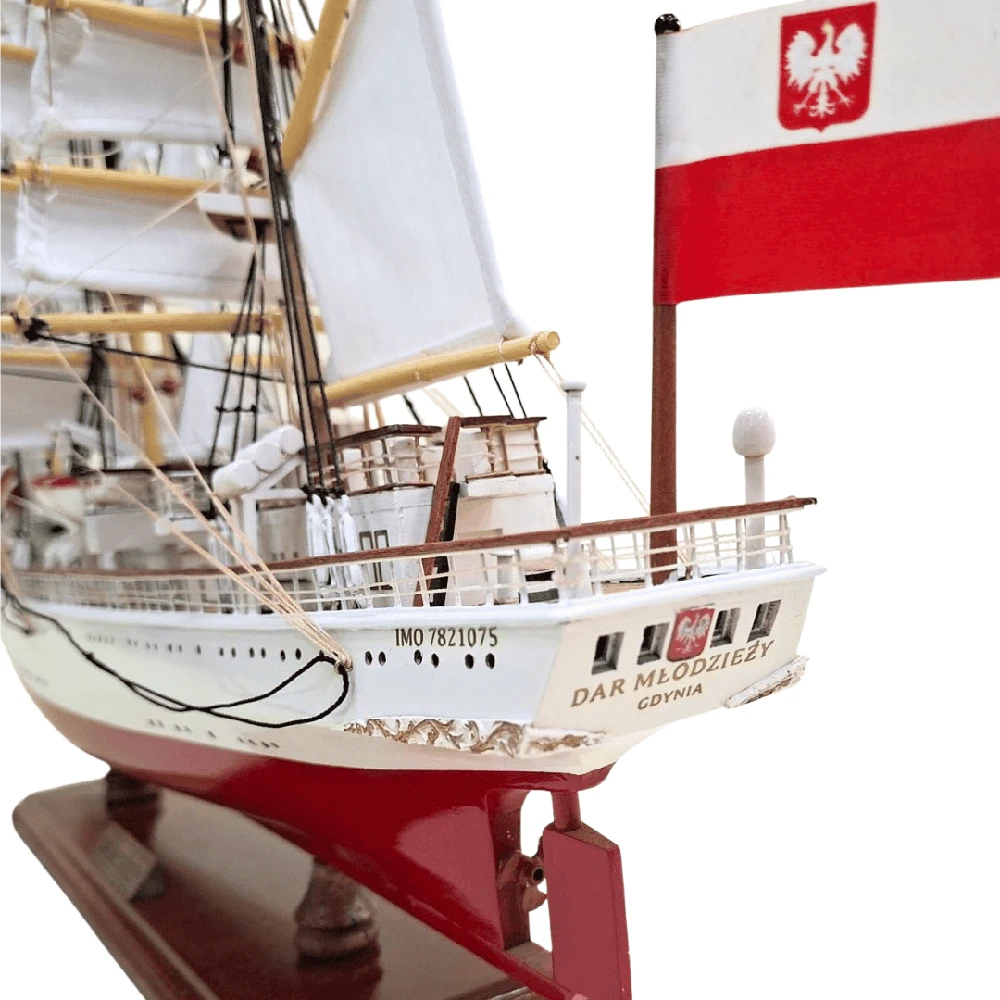 Mirtop Burlaivio Dar Młodzieży modelis XXL 71 cm, rankų darbo