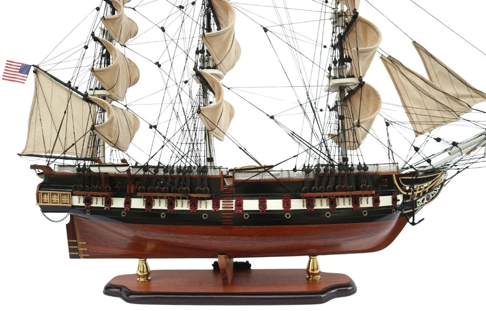 Mirtop Didelis burlaivio USS Constitution modelis 100 cm, rankų darbo