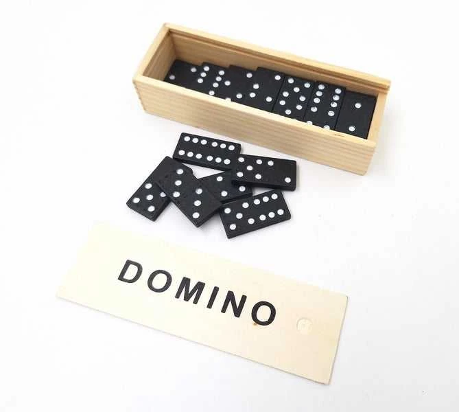 Mirtop Klasikiniai domino medinėje dėžutėje – stalo žaidimas, 28 vnt