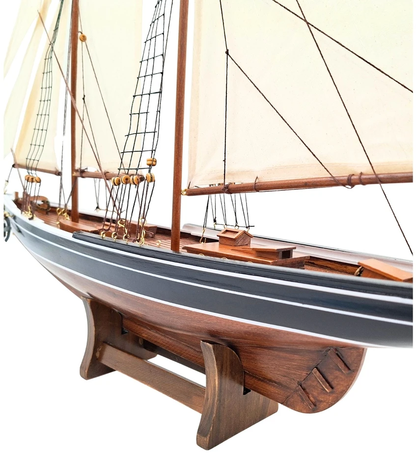 Mirtop Medinis burlaivio „Bluenose“ modelis 78 cm – jūrinių interjerų dekoras
