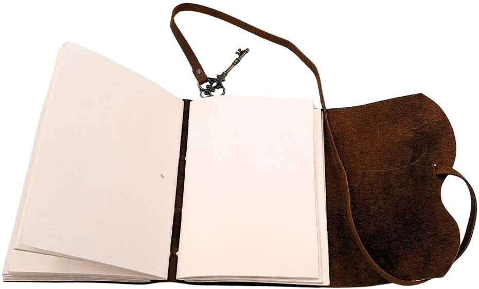 Mirtop Odinė retro užrašų knygelė su raktu ir dirželiu 18x13, 200 psl.