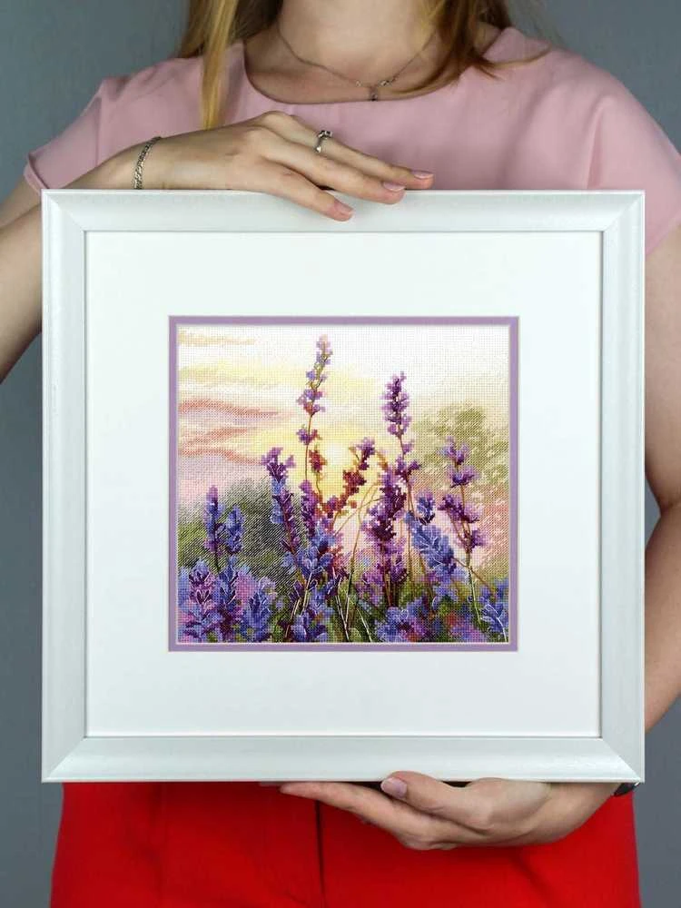 MP Studia Kryželiu siuvinėjimo rinkinys „Žydinti levanda“, 20x20 cm