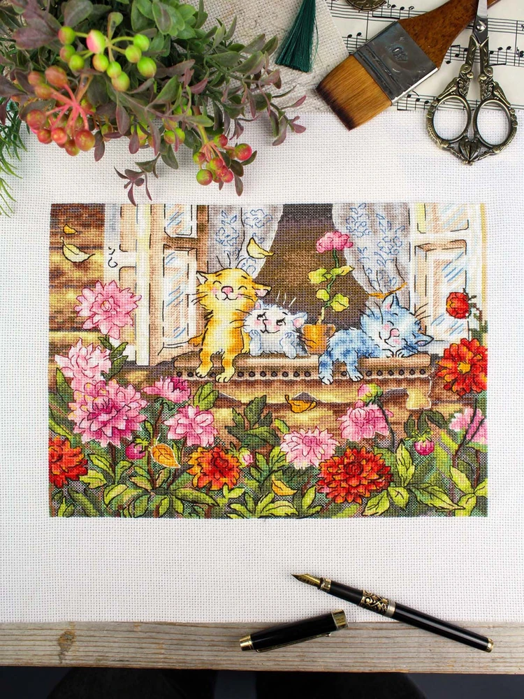 MP Studia Kryželiu siuvinėjimo rinkinys „Nerūpinga vaikystė“, katės, 19x25 cm