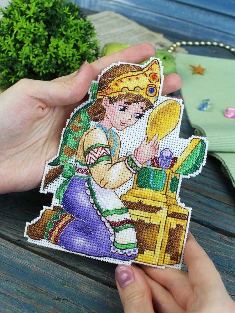 MP Studia Kryželiu siuvinėjimo rinkinys „Mergaitė prie veidrodžio“ 16x12 cm