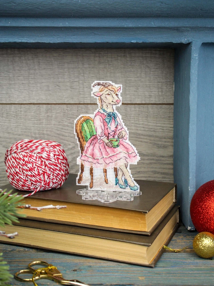 MP Studia Siuvinėjimo kryželiu rinkinys „Ožiukas prie arbatos“ 13 x 8 cm