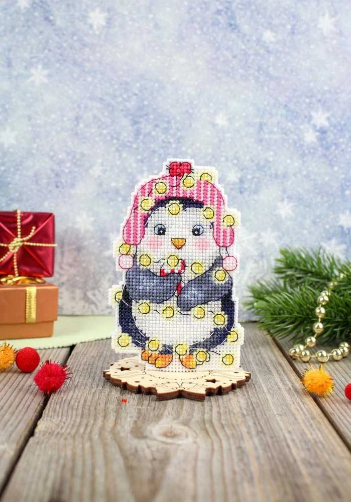 MP Studia Siuvinėjimo kryželiu rinkinys „Naujųjų metų pingvinas“ 11×7 cm