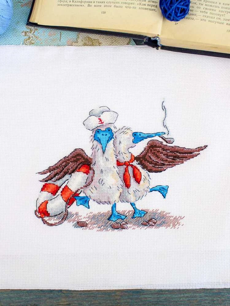 MP Studia Siuvinėjimo rinkinys kryželiu „Laimingi jūreiviai“ 14x17 cm SNV-896