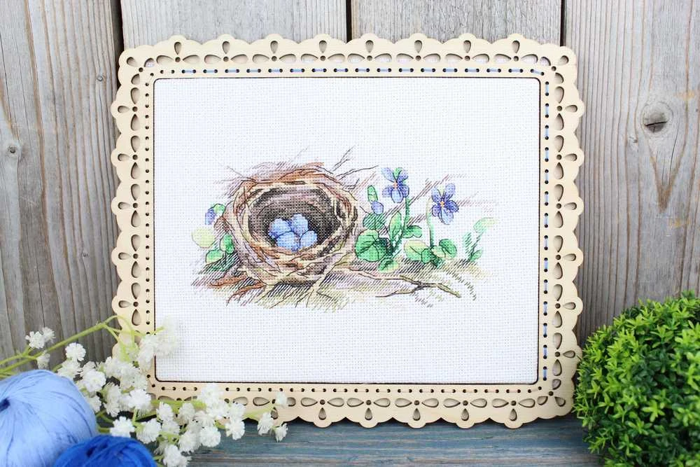 MP Studia Žavingas siuvinėjimo rinkinys kryželiu „Miško pakraštyje“, 12×20 cm