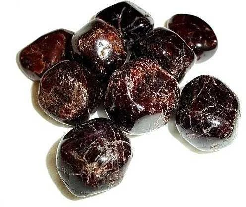 Natūralus Granatas (500 G.) Lo Scarabeo