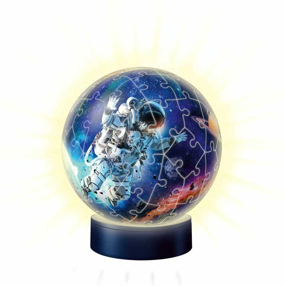 Ravensburger 3D Dėlionė 74 vnt. - Šviečiantis rutulys: Astronautas
