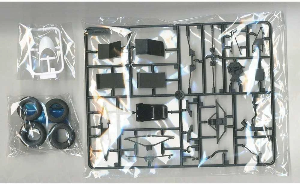 Nunu Beemax Beemax Brabham BT52 Monaco GP 1983 1/20 surenkamas modelis