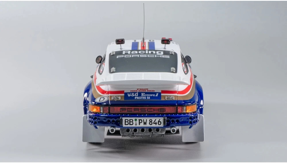 Nunu Beemax Beemax Porsche 911 Carrera 3.2 4x4 Paris-Dakar 1984 modelis 1/24 24038