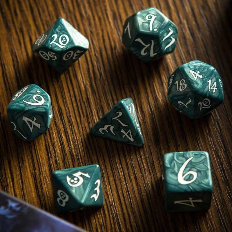 Dėlionė Q Workshop Classic RPG Kauliukų Rinkinys Audringos Ir Baltos Spalvos