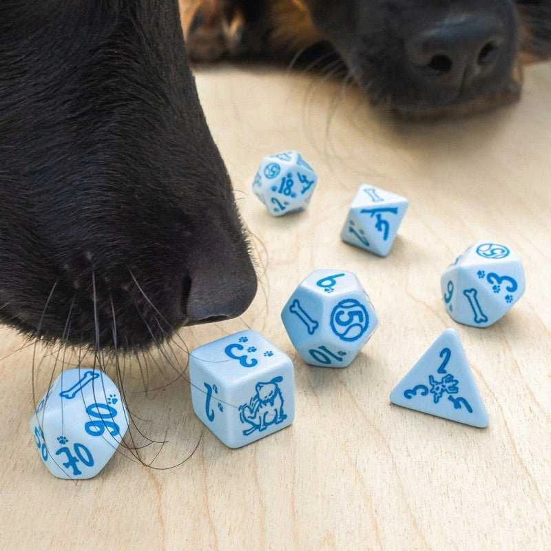 Q Workshop DOGS Dice Set: Max Kauliukų Rinkinys