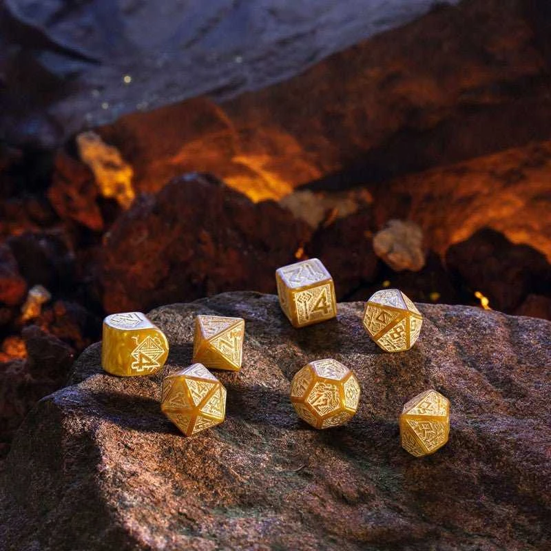 Q Workshop Dwarven Gold Kauliukų Rinkinys (Auksiniai)