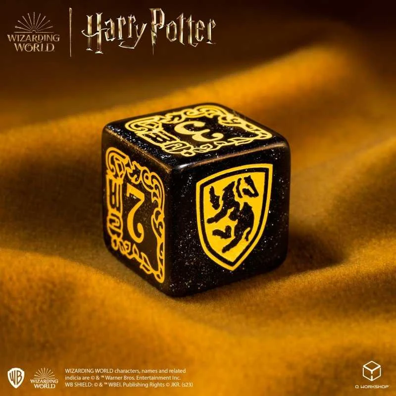 Q Workshop Harry Potter Hufflepuff Modern Dice Kauliukų Rinkinys (Juodos Sp.)