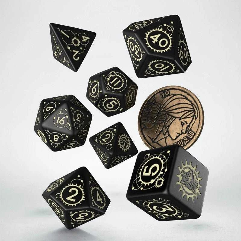 Q Workshop The Witcher Ciri The Zireael kauliukų rinkinys juodos ir smėlio sp