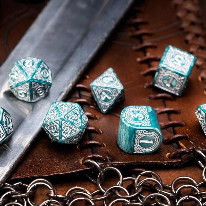 Q Workshop Viking Modern Dice Set: Mjolnir Kauliukų Rinkinys
