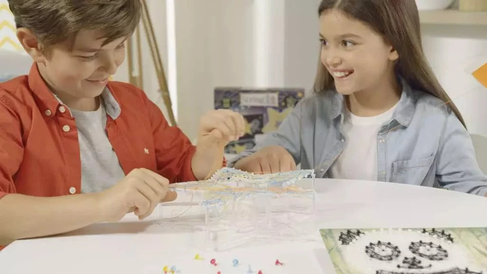 Ravensburger kūrybinis rinkinys „String it Midi: Panda“, nuo 7 m.