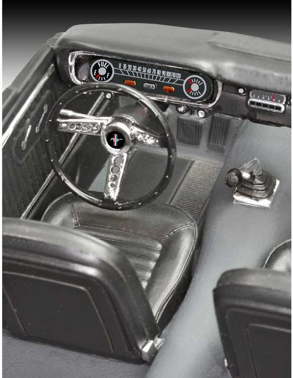 Revell 1965 Ford Mustang 2+2 Fastback plastikinis surenkamas modelis 1/24 07065