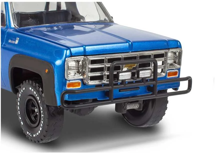Revell '78 Chevy 4x4 pikapas su Malibu GP Virage ir priekaba 1:25 rinkinys