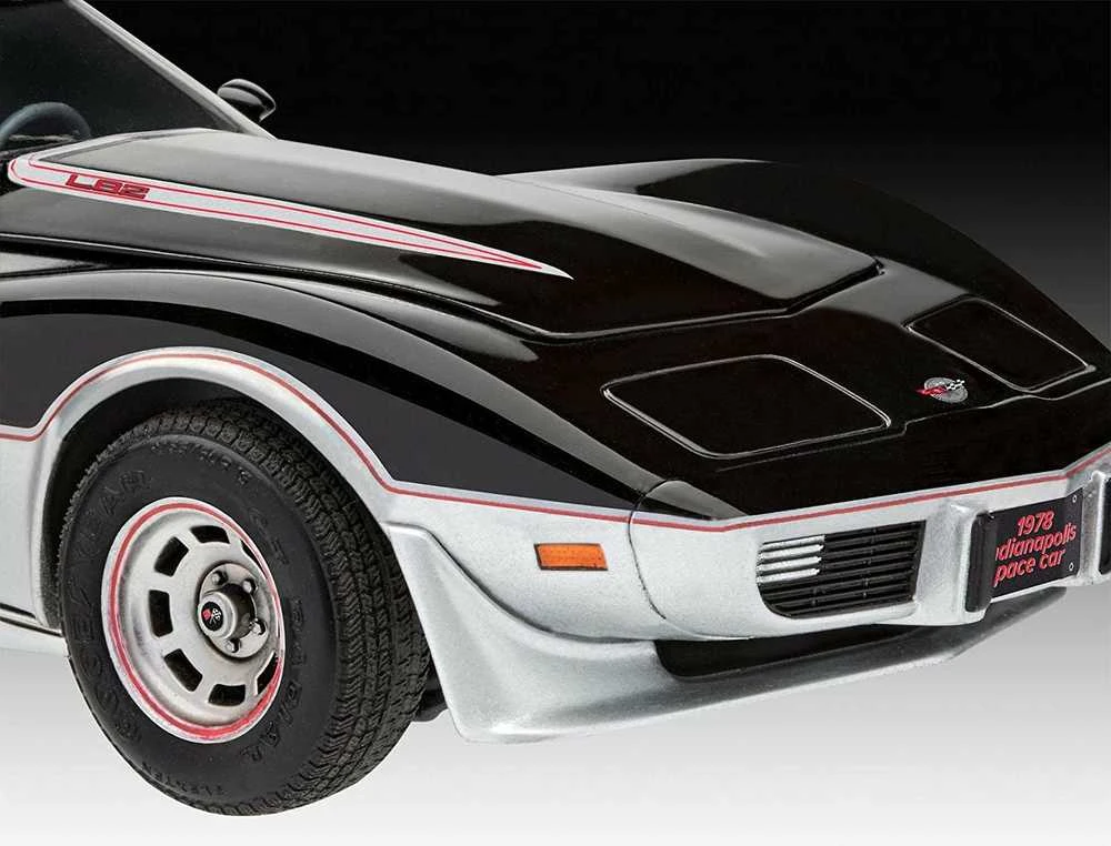 Revell 78 Corvette Indy Pace Car - PLASTIKINIS modeliavimo rinkinys