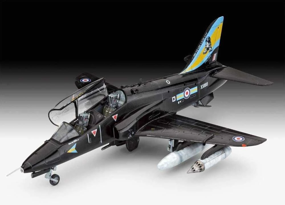 Revell BAe Hawk T.1 dovanų komplektas 1/72 – su dažais ir klijais