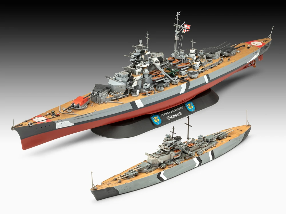 Revell Bismarck mūšinio laivo dovanų rinkinys 1:700 & 1:1200 su dažais