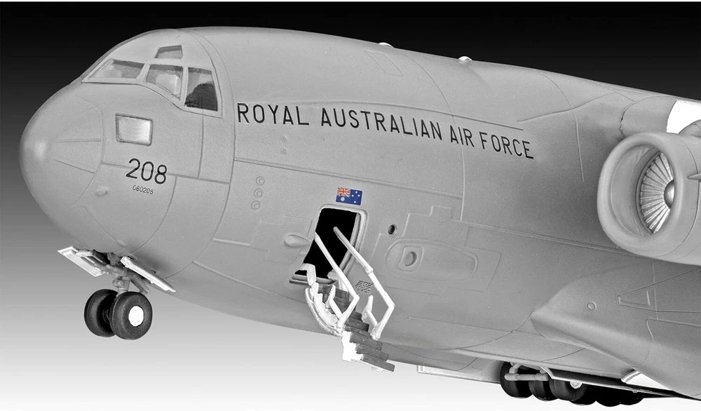 Revell Boeing C-17A Globemaster III surenkamas modelis 1:144