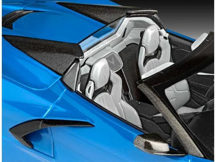 Revell Chevrolet Corvette C8 Cabriolet 1:25 plastikinis modelis