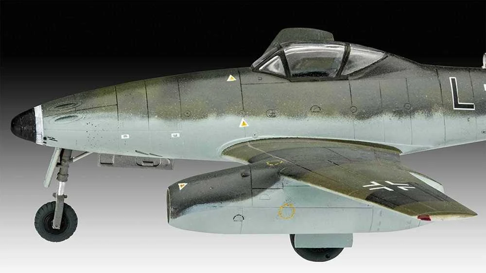 Revell Combat Set Messerschmitt Me262 - PLASTIKINIS modeliavimo rinkinys