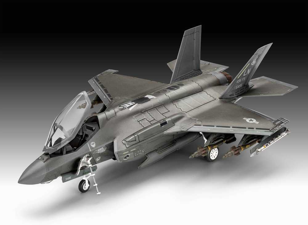 Revell F-35A Lightning II dovanų rinkinys 1/72 – surinkimo modelis