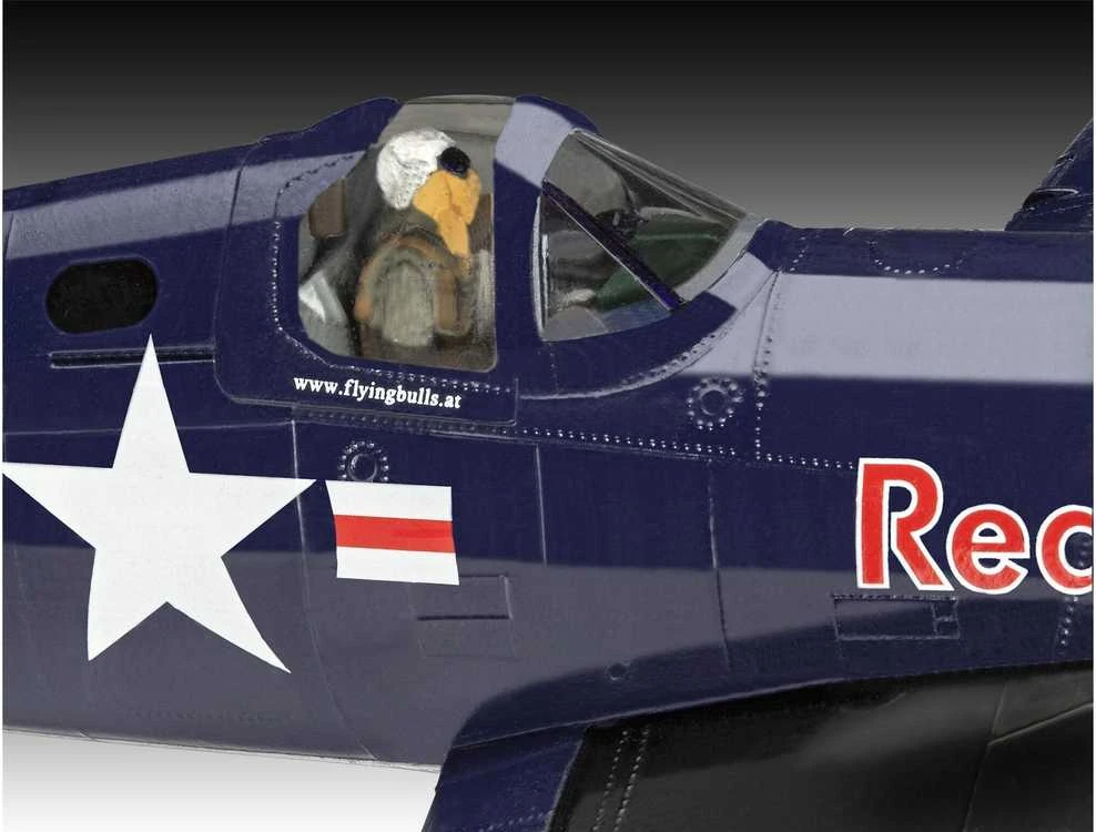 Revell Flying Bulls F4U-4 Corsair dovanų rinkinys 1/48 su dažais