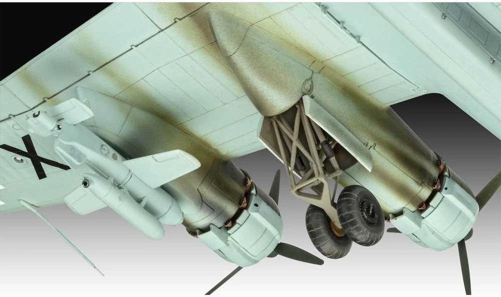 Revell Focke-Wulf Fw 200 Condor C-5/C-8 1/72 plastikinis lėktuvo modelis