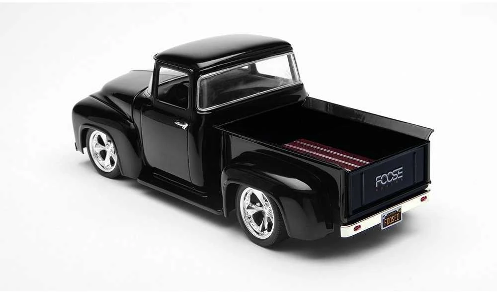 Revell Foose Ford FD-100 pikapas 1:25 surenkamas modelis