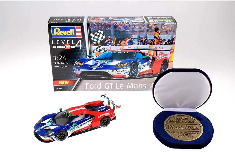 Revell Ford GT Le Mans 2017 dovanų rinkinys 1:24 su dažais ir klijais