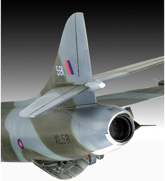 Revell Hawker Hunter T.7/T.7A surenkamas lėktuvo modelis 1/32 03786