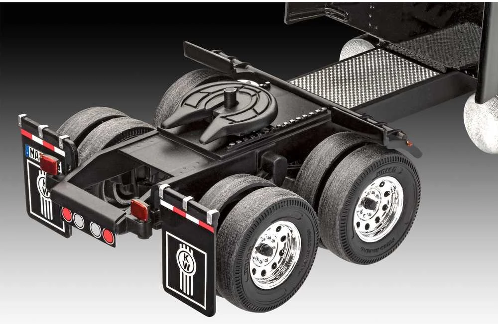 Revell Iron Maiden 50th Tour Truck plastikinis modelis 1/32