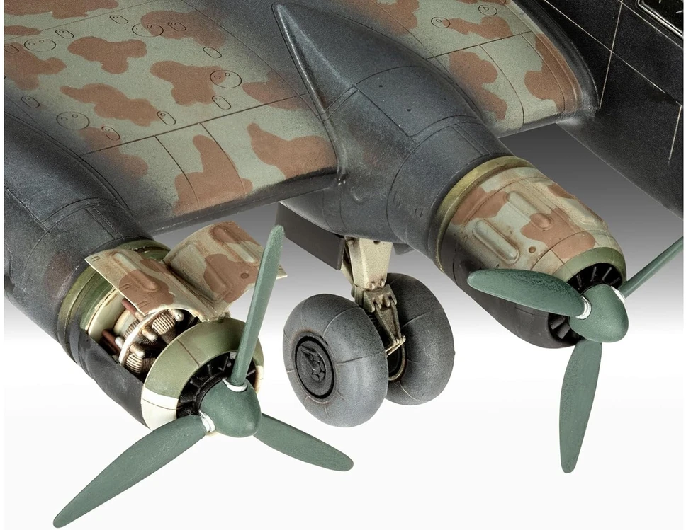 Revell Junkers Ju290A-5/7 Seeadler 1/72 plastikinis lėktuvo modelis
