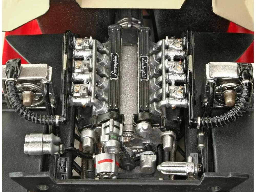 Revell Lamborghini Countach LP500S 1:24 plastikinis surinkimo rinkinys