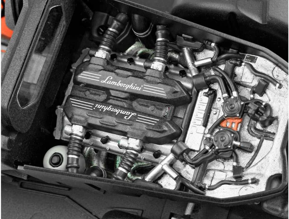 Revell Lamborghini Revuelto 1/24 plastikinis dovanų rinkinys