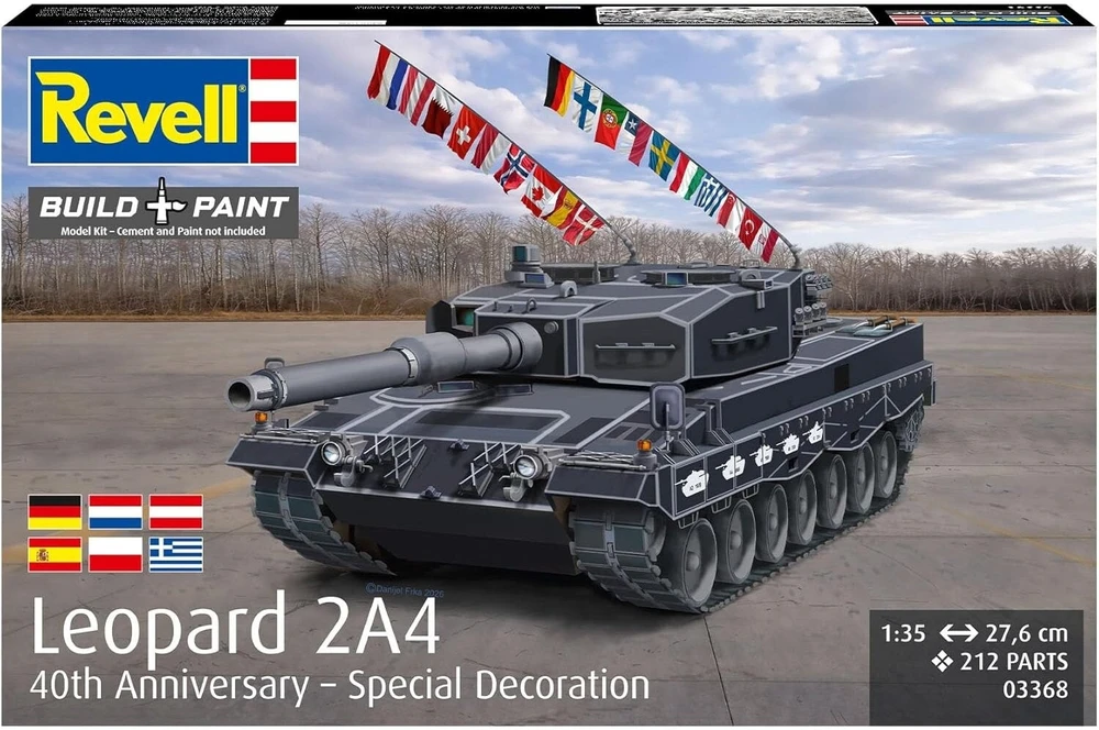 Revell Leopard 2A4 40-mečio specialus dekoras – 1/35 tanko modelis