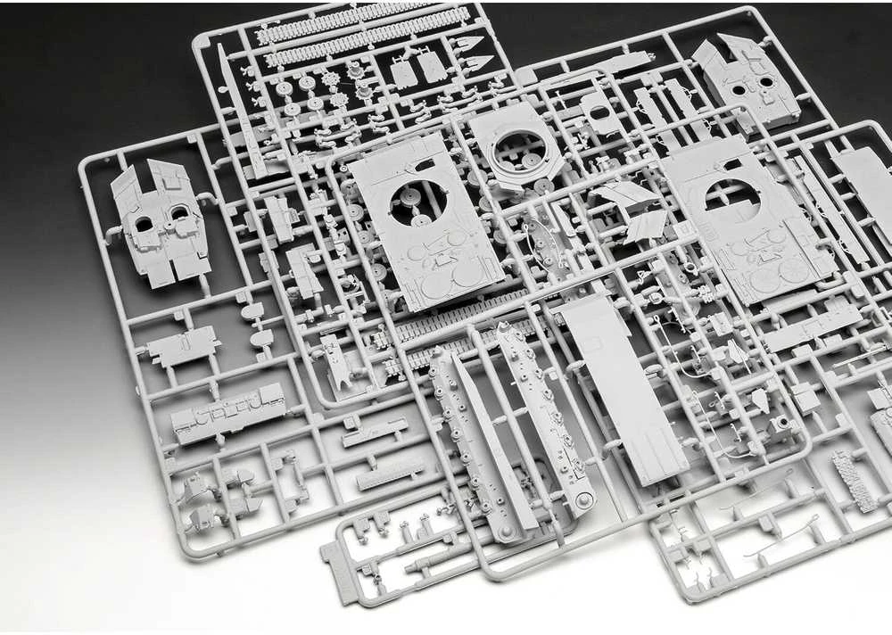 Revell Leopard 2A7V tanko modelis 1/72 – plastikinis surinkimo rinkinys
