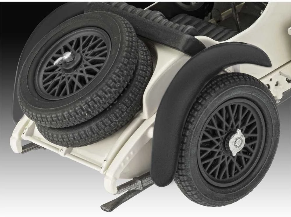 Revell Mercedes-Benz SSKL mastelis 1:32 plastikinis surinkimo rinkinys (07737)