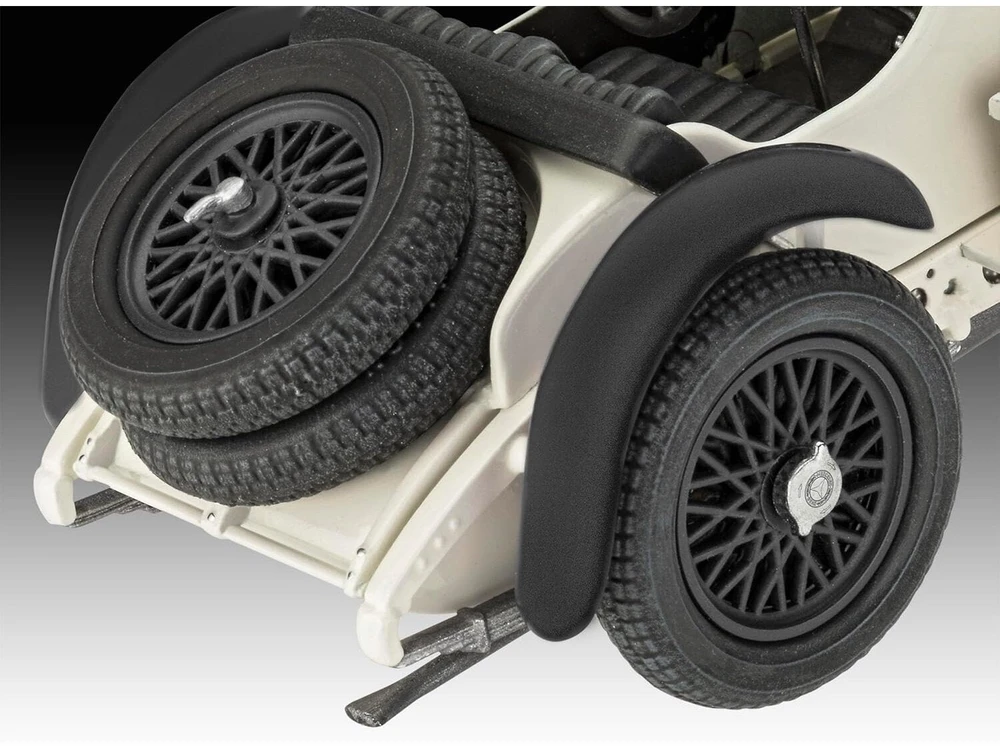 Revell Mercedes-Benz SSKL surenkamo modelio dovanų rinkinys 1/32 su dažais ir klijais