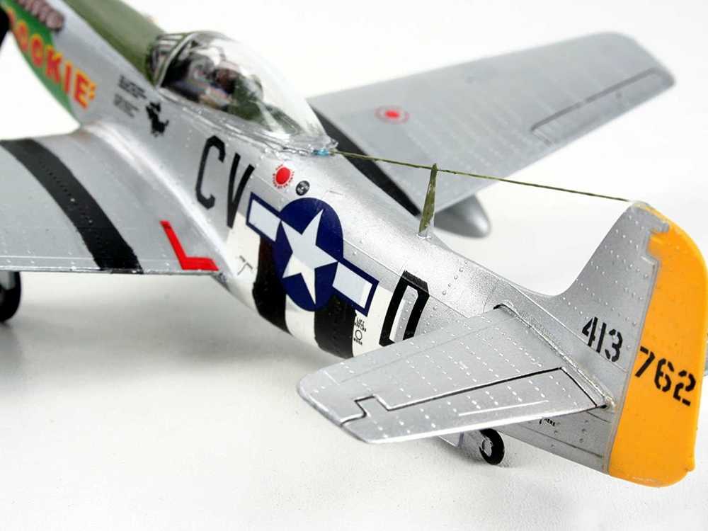Revell Model Set P - 51D Mustang - PLASTIKINIS modeliavimo rinkinys