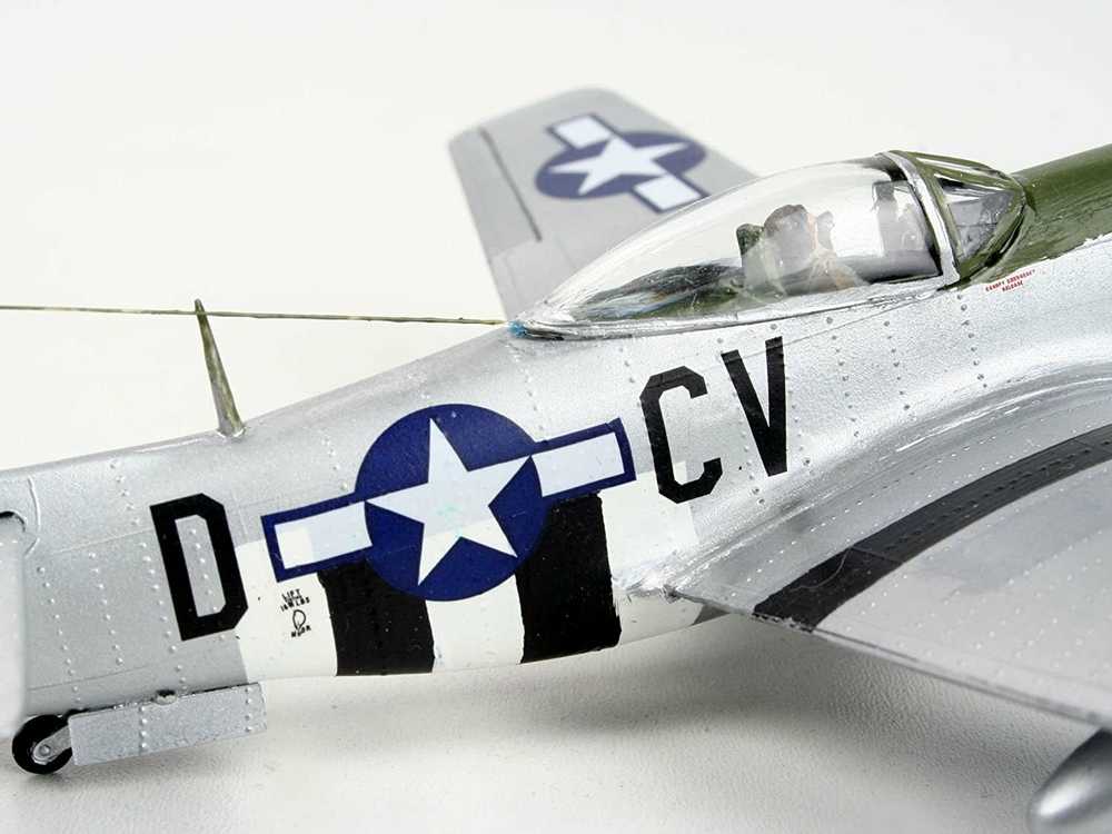 Revell Model Set P - 51D Mustang - PLASTIKINIS modeliavimo rinkinys
